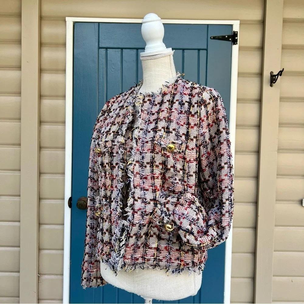 Halogen elegant tweed